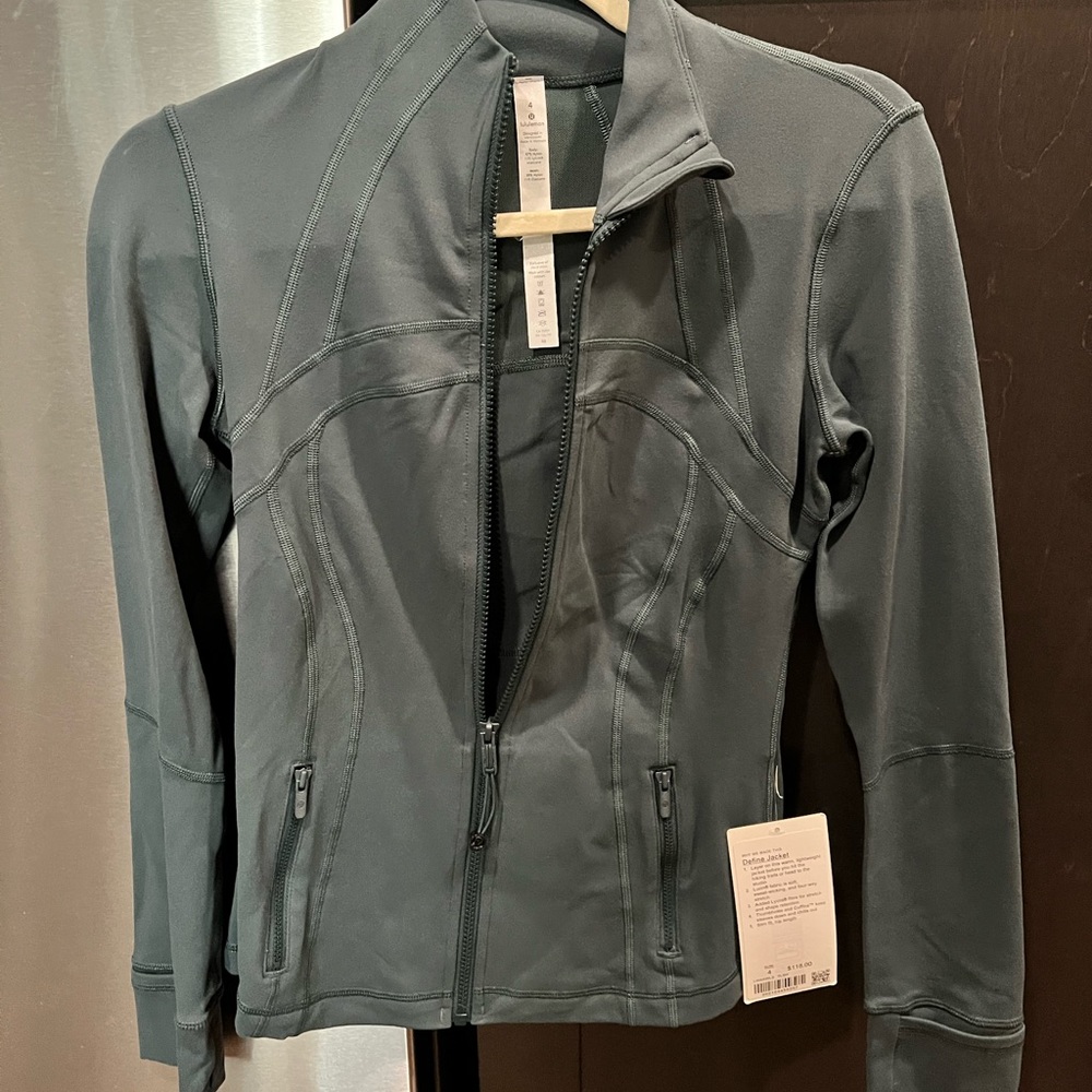 Lululemon NWT Define Jacket in Tidewater Teal